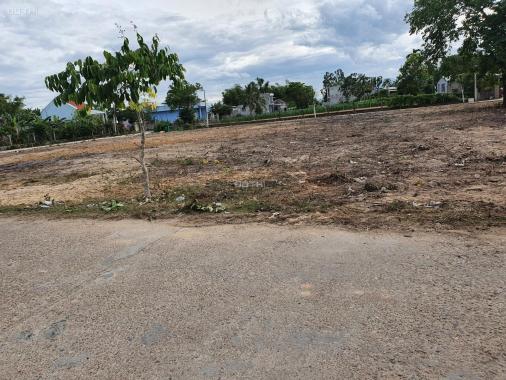 Chính chủ bán đất Xã Điện Hoà, Điện Bàn. Đường ô tô, ngang 6,5m, có sổ, ngay trục chính 0985146345