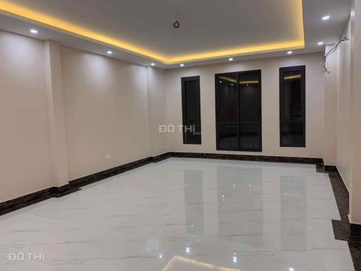 View Royal City lô góc KD - VP mặt phố Cự Lộc - Thanh Xuân, 6 tầng thang máy