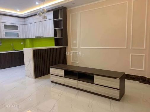 View Royal City lô góc KD - VP mặt phố Cự Lộc - Thanh Xuân, 6 tầng thang máy