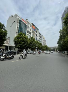 Bán gấp nhà 4 tầng mặt phố Trần Thái Tông, 31m2 mặt tiền 3,5m, Quận Cầu Giấy