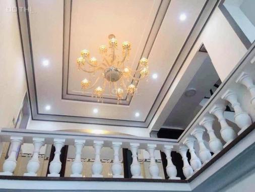 Nhà Lê Văn Sỹ Q. Phú Nhuận gần 120m2 giá chỉ 15,5 tỷ ô tô 7 chỗ ngủ trong nhà không có căn thứ 2