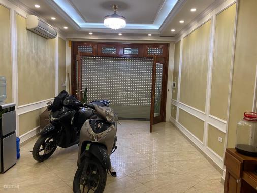 Siêu phẩm mặt ngõ Hồ Tùng Mậu, 40m2 7tầng thang máy, lô góc MT 4m, ô tô vào nhà, giá chỉ 7,8 tỷ