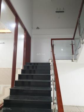 Bán nhà 3 tầng hàng đầu tư: Khuê Mỹ Đông 3, DT: 5.5x15m = 82.5m2, giá: 7.5 tỷ, hướng: Tây Nam