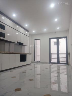 Bán gấp nhà Mễ Trì 32m2 5 tầng nhỉnh 3 tỷ