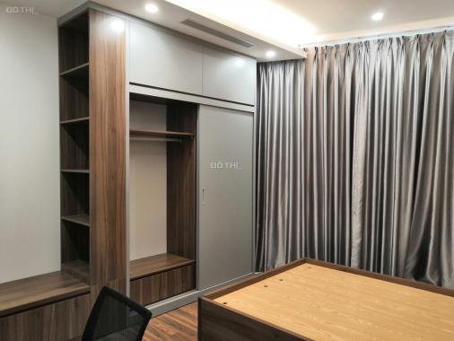 Cho thuê căn hộ chung cư Sun Grand City 140m2 căn góc 3PN đầy đủ nội thất siêu đẹp. LH 0986261383