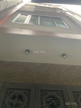 Bán nhà phố Định Công, Q. Hmai, HN DT: 34,8m2 xây 4T, sổ đỏ cc, giá: 2,85 tỷ. Lh Thanh 0977686830