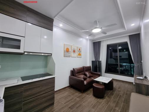 Chính chủ bán nhà Đặng Thai Mai 200m2, MT 9m, gần hồ, chỉ nhỉnh 20 tỷ