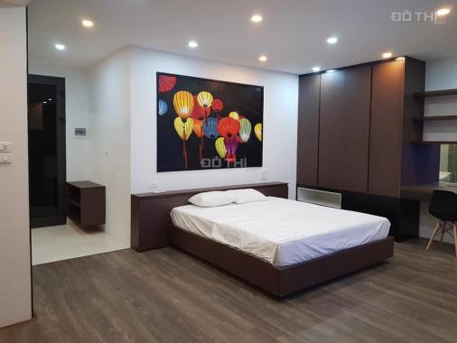 Chính chủ bán nhà Đặng Thai Mai 200m2, MT 9m, gần hồ, chỉ nhỉnh 20 tỷ