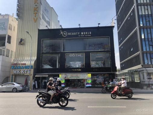 Cho thuê nhà 55B Phan Đăng Lưu, Quận Phú Nhuận. DT: 15.5x20m