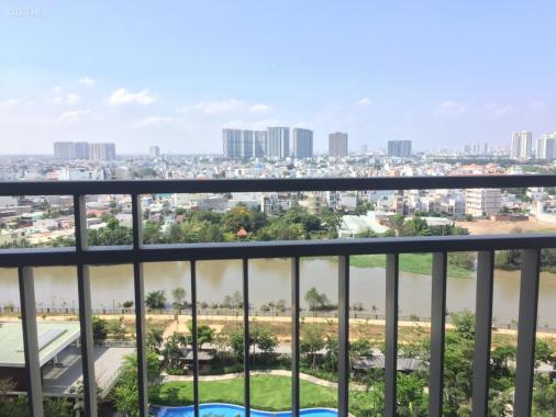 Tin thật 100%. 2PN Palm Heights view nội khu và sông Giồng đầy đủ nội thất bán giá 4.5 tỷ (bao hết)