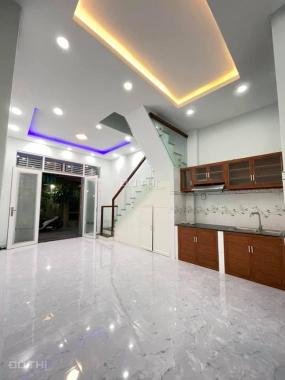 Bán nhà riêng tại đường Phạm Văn Hai, Phường 3, Tân Bình, Hồ Chí Minh diện tích 33m2 giá 6.3 tỷ