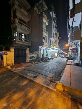 Bán nhà phố Lê Văn Hiến, 78m2 3 tầng gần bãi oto chỉ 3.3 tỷ
