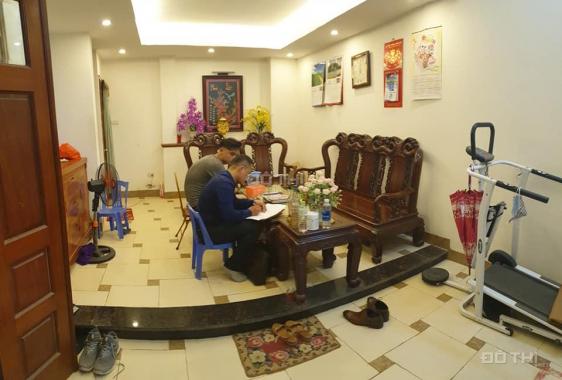Bán nhà phố Lê Văn Hiến, 78m2 3 tầng gần bãi oto chỉ 3.3 tỷ