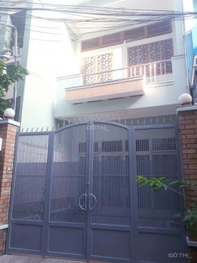Nhà cho thuê hẻm xe hơi, 4x18m, 4PN - 3WC, có máy lạnh. Lê Quang Định, Bình Thạnh