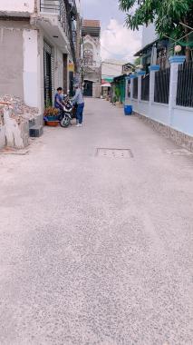 Bán lô đất vuông vắn hẻm xe hơi 935 Huỳnh Tấn Phát Phường Phú Thuận Quận 7, DT 4*18m