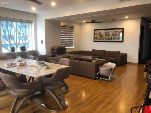 Cho thuê CH 205m2 3PN đầy đủ nội thất chung cư Sông Hồng Park View 165 Thái Hà, Đống Đa, Hà Nội