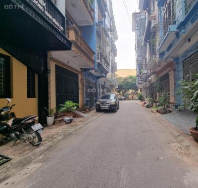 Cho thuê nhà mới Phạm Tuấn Tài, oto đỗ cửa, 5 tầng giá rẻ nhất khu vực