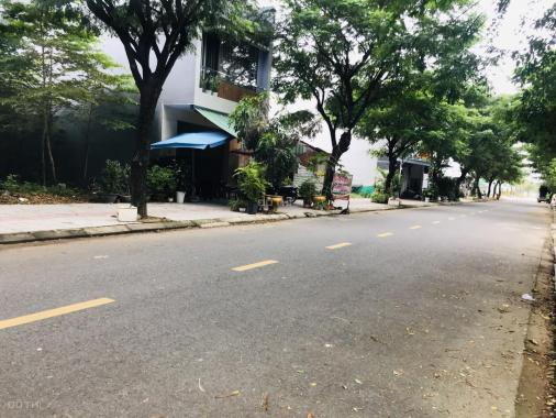 Bán lô đất đường Quách Thị Trang 2 mặt tiền kẹp vệt công viên cây xanh