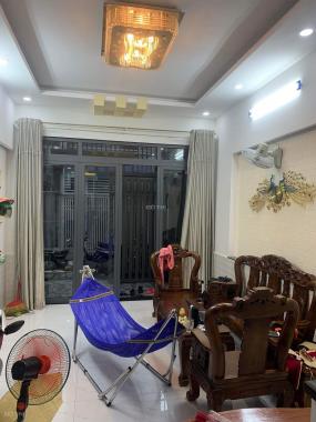 Bán nhà Gò Vấp - Đường Nguyễn Văn Khối phường 8 HXH đổ cửa 55m2 giá 5.5 tỷ