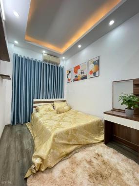 Nhỉnh 2 tỷ có nhà Giáp Nhất, khu dân trí cao, 30m2