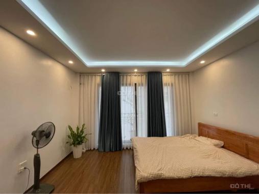 Bán nhà riêng đường Mỹ Đình, DT 39m2 5tầng, nhà dân xây chắc chắn giá 4,8 tỷ