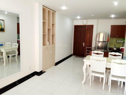 Giai Việt - cho thuê CH 2PN 85m2 full nội thất view hồ bơi thoáng mát 10tr/tháng