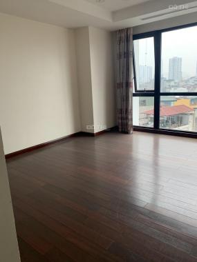 Căn hoa hậu tòa R1B Royal City tầng 1x căn 25, siêu đẹp khó tìm 155 m2, giá chỉ 8 tỷ