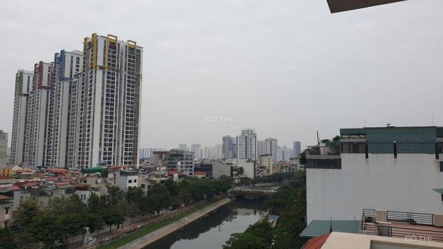 Bán tòa nhà siêu đẹp 8 tầng thang máy, Vũ Tông Phan, 94m2, MT 6m giá 37 tỷ