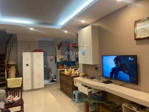 Nhà Tân Mai, Hoàng Mai gần phố, ngõ thông kinh doanh 30m2 x 3 tầng, MT 4m chỉ 4.08 tỷ