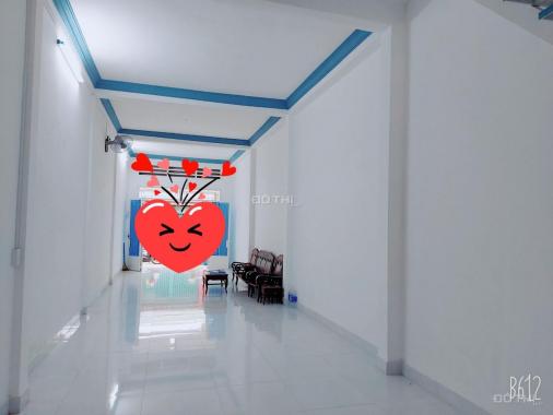 Sát mặt tiền kinh doanh ngay chợ xóm mới Thống Nhất phường 16 Gò Vấp 72 m2 giá 8.7 tỷ