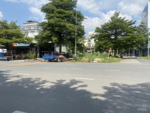 Bán lô đất mặt tiền ngay khu hành chính thành phố Thủ Đức