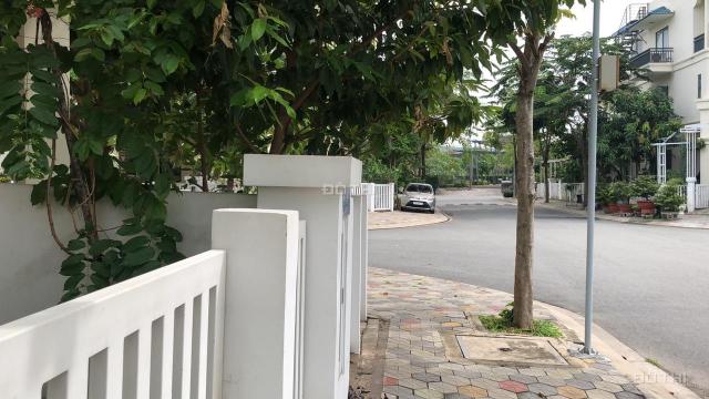 Bán nhà mặt tiền đường chính D1, KDC Senturia Vườn Lài, P.An Phú Đông, Quận 12. Giá 10 tỷ 102m2