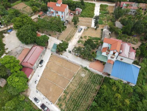Bán đất Hoà Lạc tuyến 2 TL 420 chỉ 14 tr/m2 có ngay lô góc 2 mặt tiền sát nhà văn hoá thôn Đồi Sen