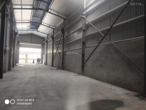 Cho thuê 2 kho 320m2 và 520m2 ở đường 5 gần Sở Dầu, gần trục đường chính, có cẩu trục