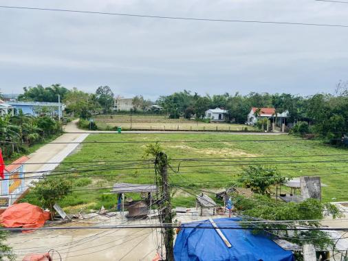 Bán lô đất cách Đn 5km, ngay trạm thu phí Đà Nẵng Quảng Nam, giá 790tr. Bao sổ đỏ, đường rộng 5m