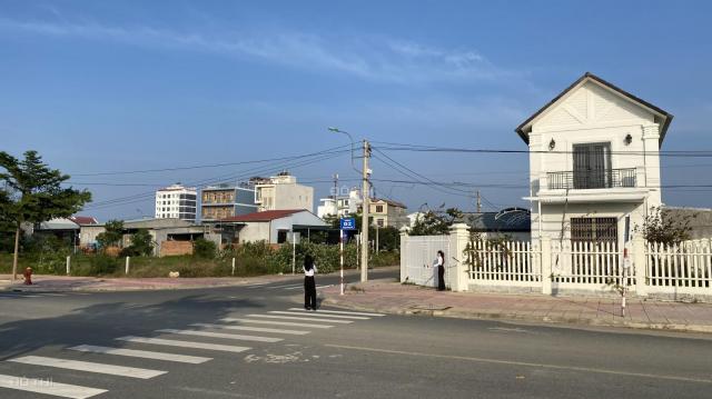Cần bán gấp 2 lô đất khu tái định cư K8, thuộc bán đảo Cam Ranh Cần vốn kinh doanh nên bán gấp 2 lô