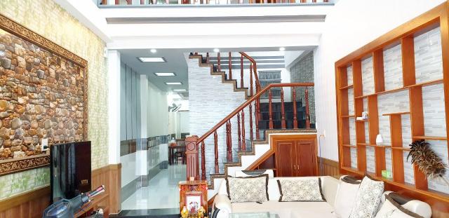 Nhà lầu đúc 3 tầng mới tuyệt đẹp - Giá rẻ nhất KDC cao cấp Hàng Bàng - Số: 39 - P.An Khánh - Q.Ninh