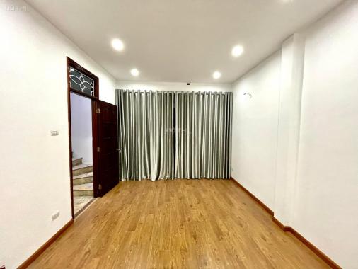 Bán nhà phố Lê Thanh Nghị - Hai Bà Trưng 45m2, nhà đẹp lô góc 2 thoáng, kinh doanh chỉ 6,8 tỷ