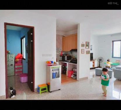 Bán căn hộ Rainbow Linh Đàm, 92.2 m2, sổ đỏ chính chủ, tầng thấp đi lại thuận tiện, giá 2.63 tỷ