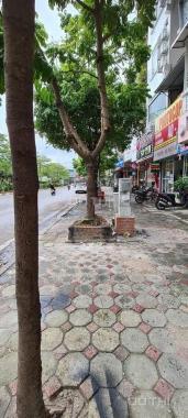 Mặt phố Nguyễn Phong Sắc 62m2 - Sát Cầu Giấy - đường 35m - QH ổn định - đắt xắt ra miếng 25 tỷ
