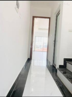 Nhà mới kính koong, ngõ kinh doanh Minh Khai, Hai Bà Trưng, 37m2, 5 tầng, 4,45 tỷ, lh 0945354505