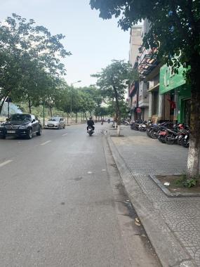 Mặt phố Nguyễn Khang 43m2 13.9 tỷ. 2 vỉa hè 1 mặt phố, 1 mặt ngõ - kinh doanh spa