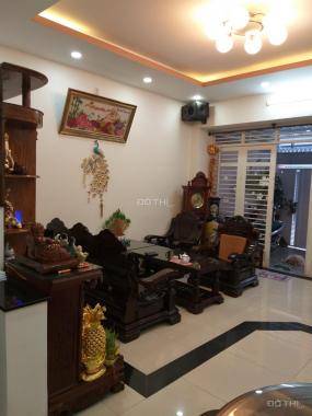 Bán nhà 1T, 2L mặt tiền hẻm chợ Tăng Nhơn Phú B
