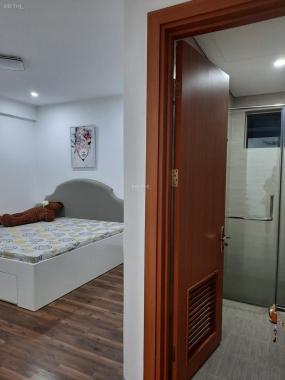 Bán nhanh căn hộ 2 phòng ngủ hướng Đông Nam giá 2,3 tỷ chung cư Goldmark City - 136 Hồ Tùng Mậu