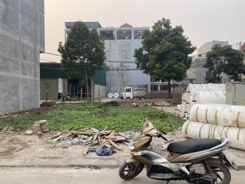 Bán đất Lê Trọng Tấn Hà Đông 38 m2 lô góc 3 mặt thoáng, ngõ ô tô tránh giá chỉ nhỉnh 2 tỷ