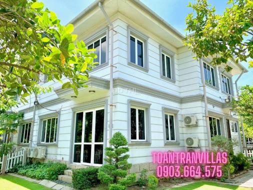 Buổi sáng chăm sóc vườn, chiều ngắm hoa với uống trà với người thương - ToanTranVillas