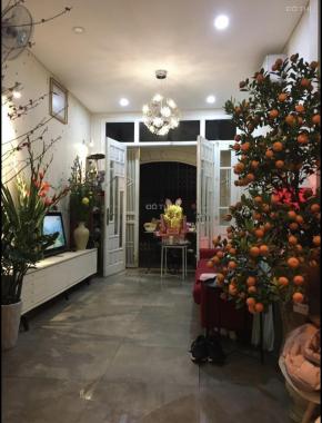 Bán nhà đẹp ngõ 278 Nghi Tàm, TH giá 4,1 tỷ, 40m2x4T, ngõ nông, ở luôn