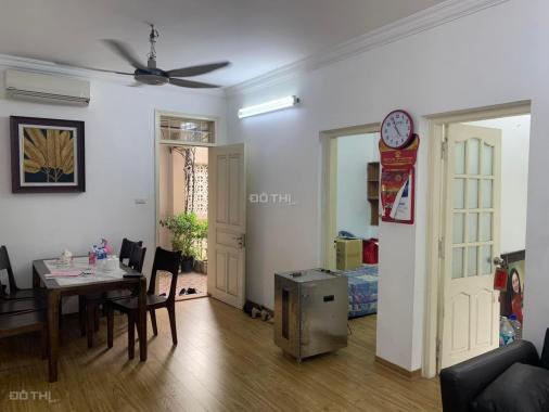 Cần bán nhà mặt ngõ Bạch Đằng, HK giá 3,9 tỷ, 37m2, lô góc, nở hậu
