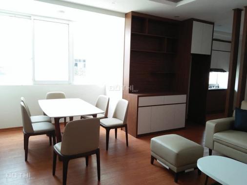 Bán gấp nhà MP Hồng Mai, giá 4,2 tỷ, 20m2, lô góc, KD tốt
