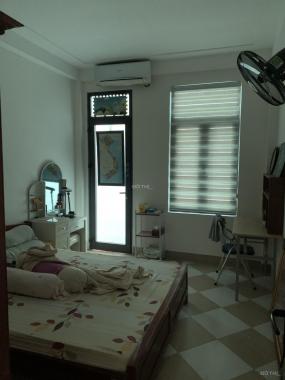 Ảnh thật nhà ngõ 124 Âu Cơ, giá 4,7 tỷ, 40m2, SĐCC. Bán nhanh